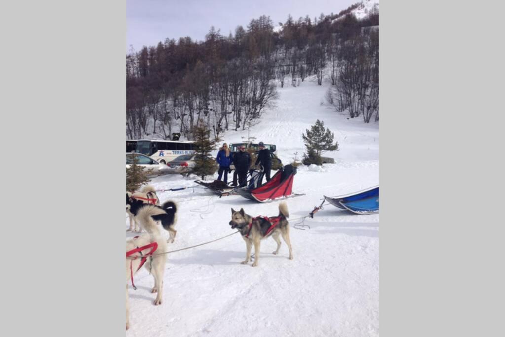 Rouge Canneberge -8 Personnes- 84M2 Vue Degagee Setaz Valloire Buitenkant foto